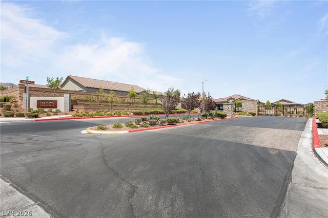10934 Delparke Valley Avenue, Las Vegas, NV 89166