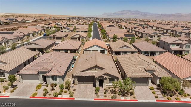 10934 Delparke Valley Avenue, Las Vegas, NV 89166