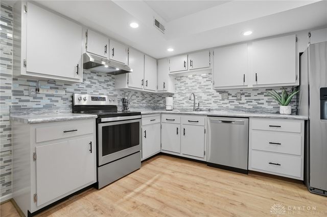 3324 Ultimate Way, Dayton, OH 45449