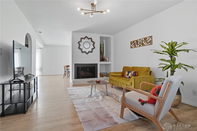 3324 Ultimate Way, Dayton, OH 45449