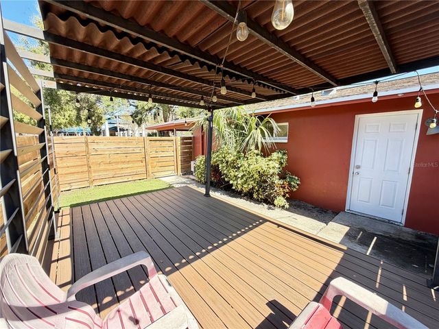 551 LAURA LANE, Dunedin, FL 34698