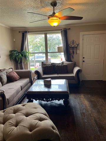 3610 Bertrand Avenue, Dallas, TX 75210