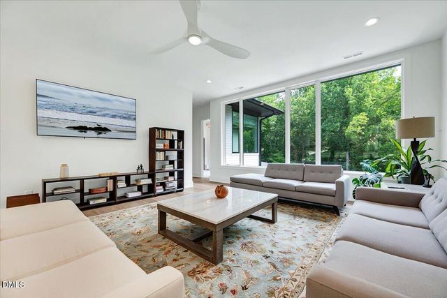 196 Mountaintop Circle, Pittsboro, NC 27312