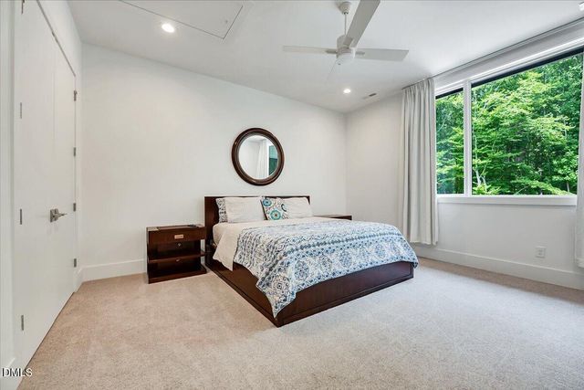 196 Mountaintop Circle, Pittsboro, NC 27312
