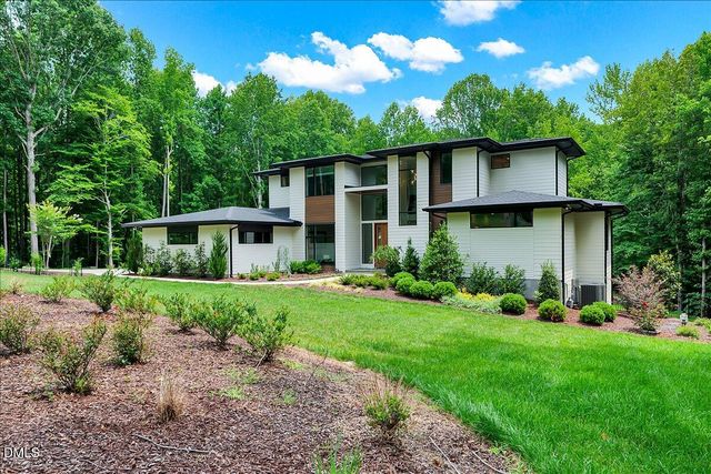 196 Mountaintop Circle, Pittsboro, NC 27312
