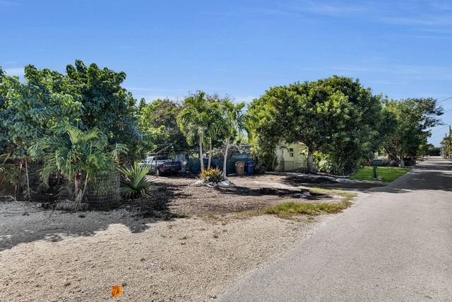 30920 Baileys Lane, Big Pine Key, FL 33043