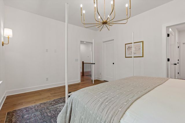 1019 N Runyan Drive, Chattanooga, TN 37405