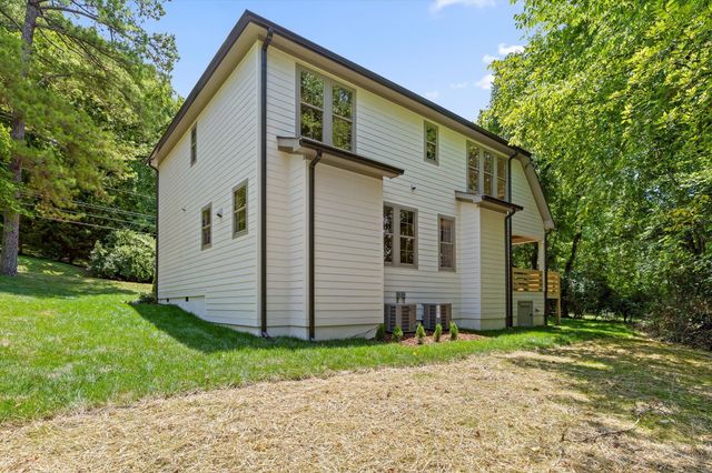 1019 N Runyan Drive, Chattanooga, TN 37405