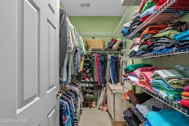 410 Kershaw Street, Calabash, NC 28467