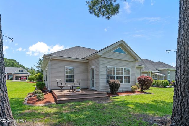 410 Kershaw Street, Calabash, NC 28467