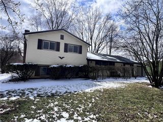 287 Wildbriar Road, Henrietta, NY 14623