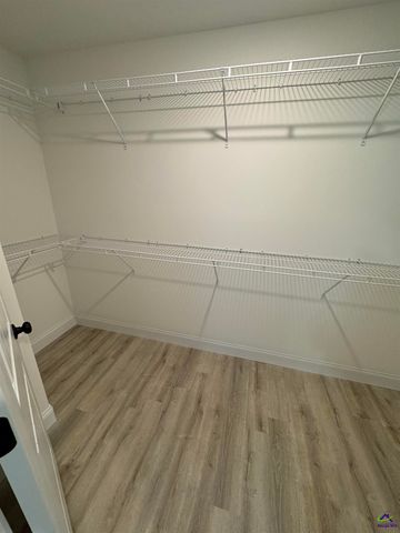 240 Beau Claire Circle, Byron, GA 31008