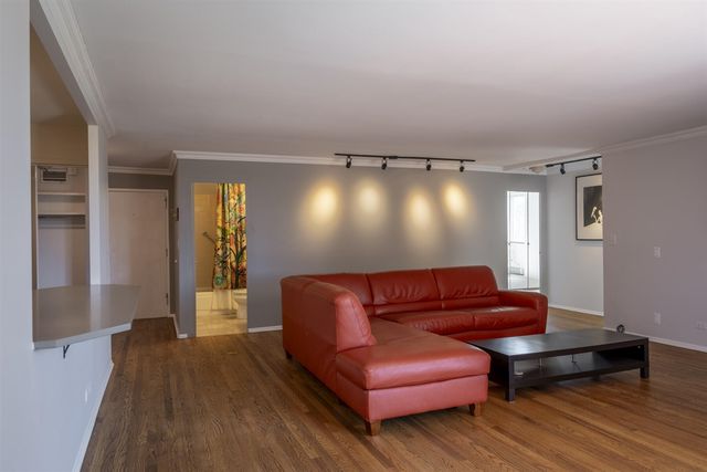 1050 Wall Street 3C, Ann Arbor, MI 48105