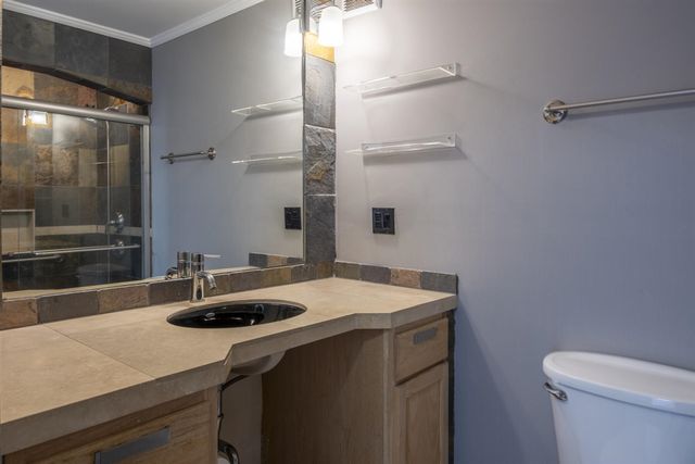 1050 Wall Street 3C, Ann Arbor, MI 48105