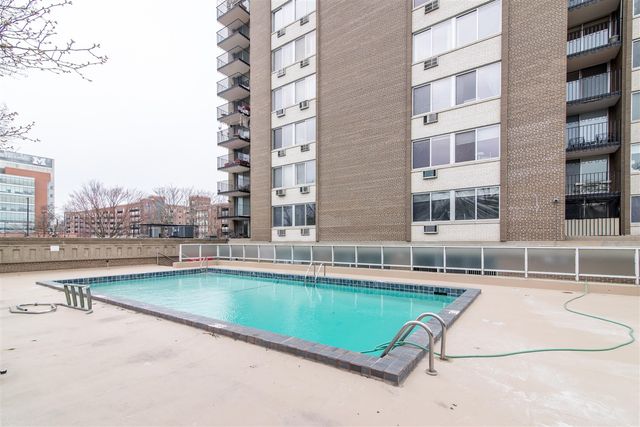 1050 Wall Street 3C, Ann Arbor, MI 48105