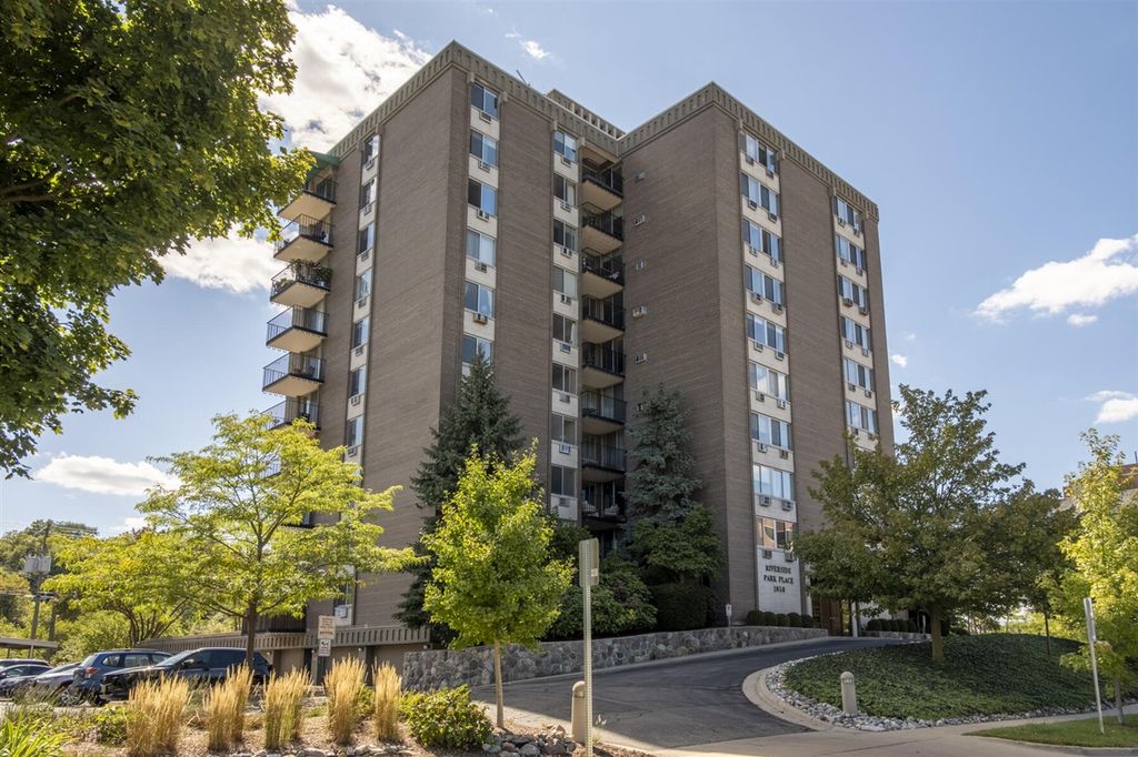1050 Wall Street 3C, Ann Arbor, MI 48105