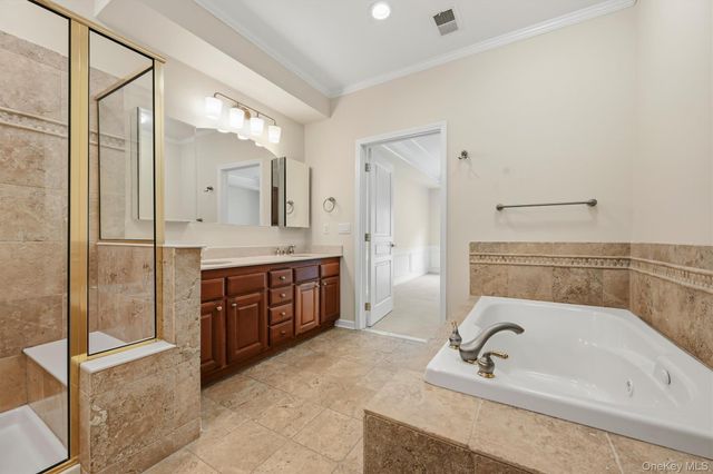 30 N De Baun Avenue 203, Suffern, NY 10901