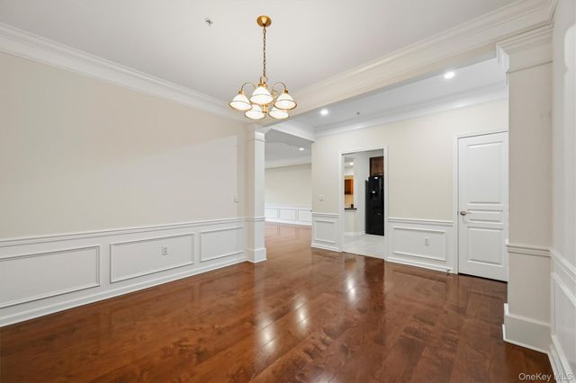30 N De Baun Avenue 203, Suffern, NY 10901