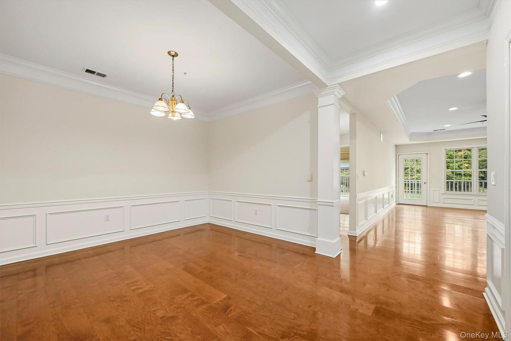 30 N De Baun Avenue 203, Suffern, NY 10901 — photo 4
