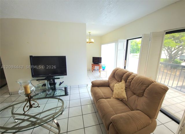 5900 SW 127th Ave 3218, Miami, FL 33183
