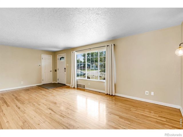 5275 Dudley Street, Arvada, CO 80002