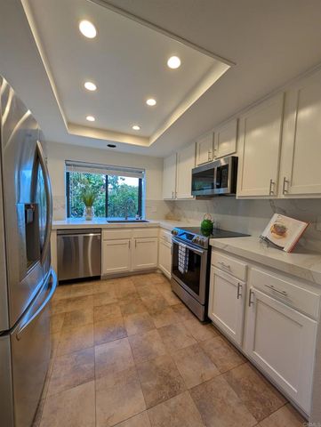7265 Caminito Pantoja, San Diego, CA 92122