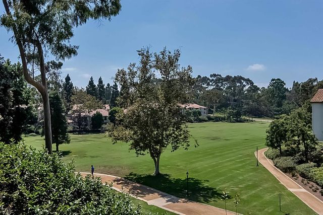 7265 Caminito Pantoja, San Diego, CA 92122