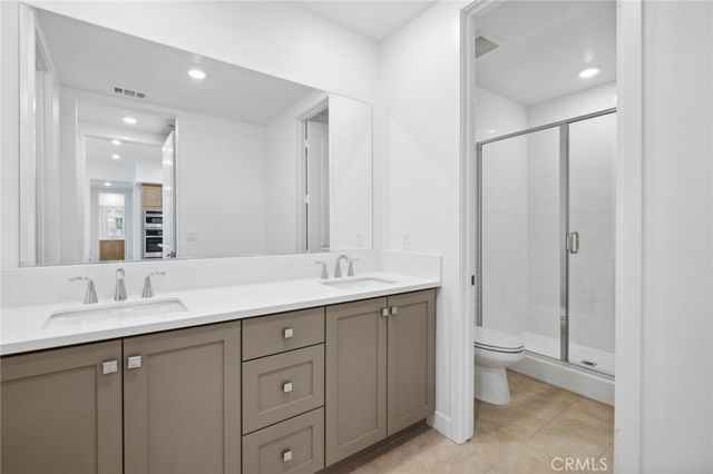 147 Baluster, Irvine, CA 92618