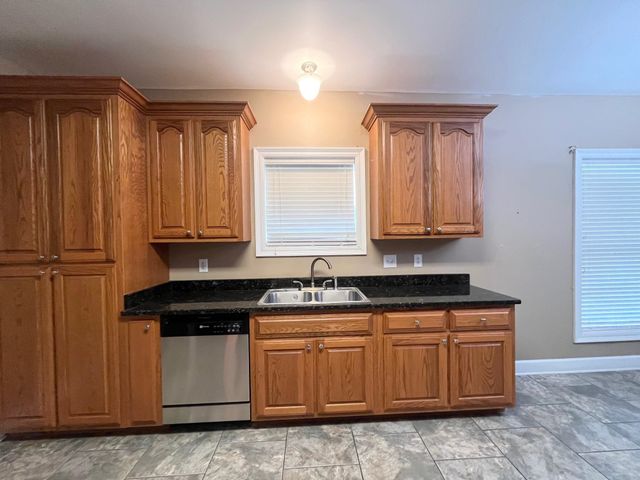 447 Sugar Trail Street, Houma, LA 70364