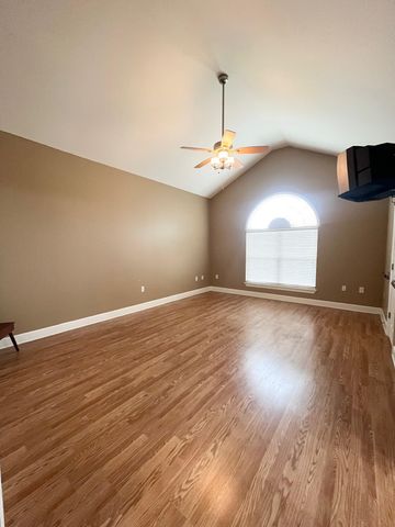 447 Sugar Trail Street, Houma, LA 70364