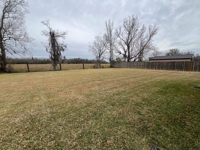 447 Sugar Trail Street, Houma, LA 70364