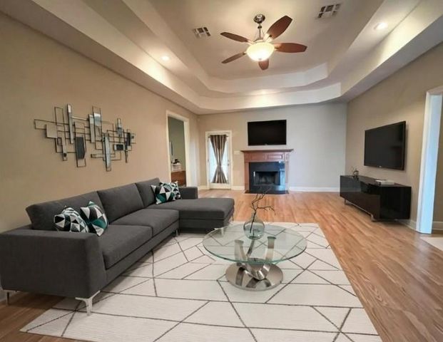 447 Sugar Trail Street, Houma, LA 70364