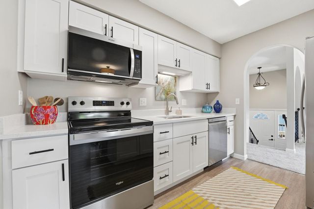 5736 Logan Avenue N, Brooklyn Center, MN 55430