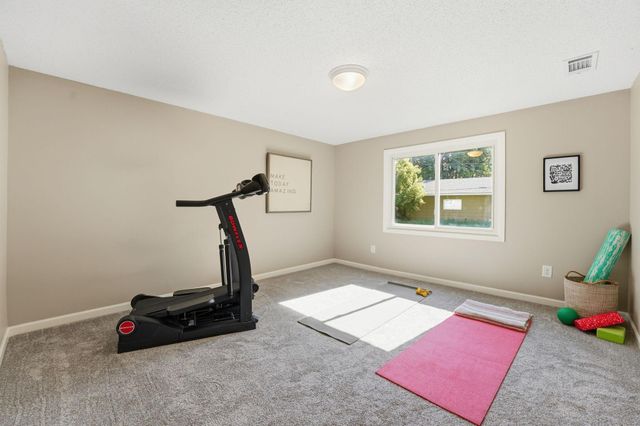 5736 Logan Avenue N, Brooklyn Center, MN 55430