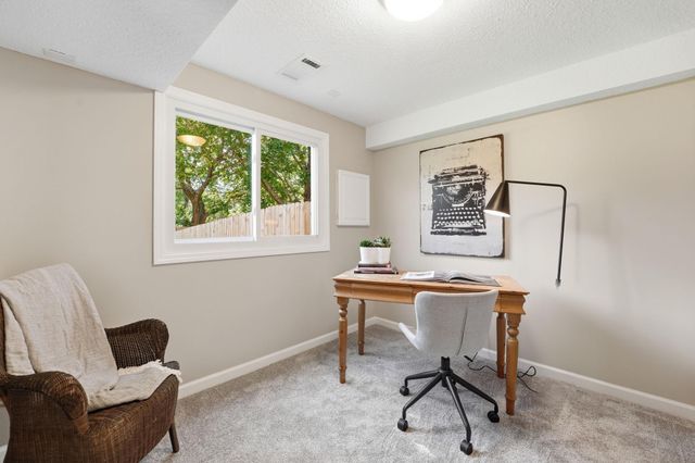 5736 Logan Avenue N, Brooklyn Center, MN 55430