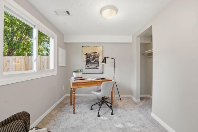 5736 Logan Avenue N, Brooklyn Center, MN 55430