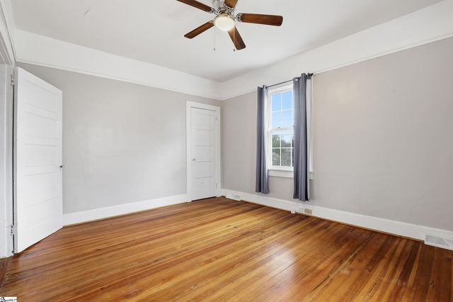 6 Crest Street, Lyman, SC 29365