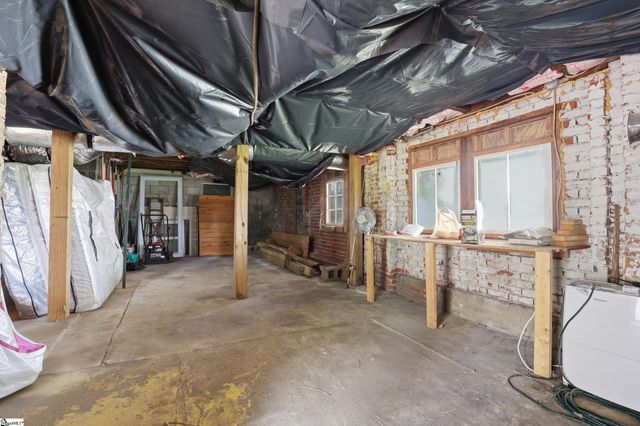 6 Crest Street, Lyman, SC 29365