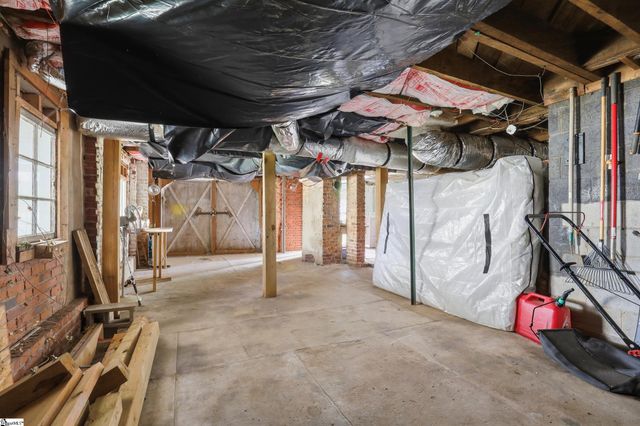 6 Crest Street, Lyman, SC 29365