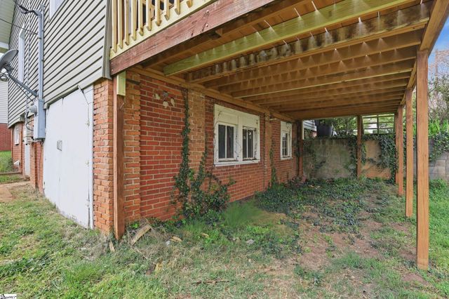 6 Crest Street, Lyman, SC 29365