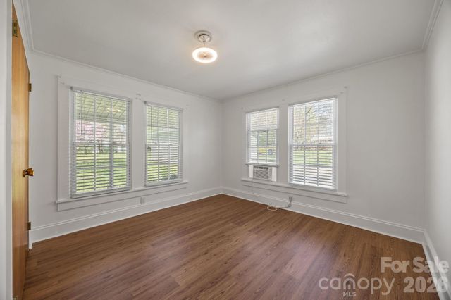 414 S Spencer Avenue, Spencer, NC 28159