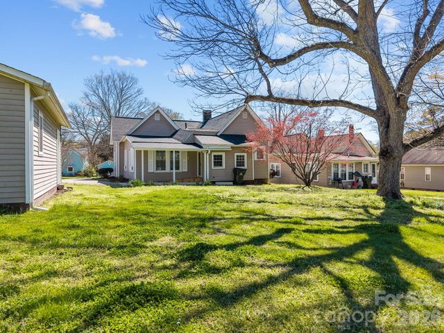 414 S Spencer Avenue, Spencer, NC 28159