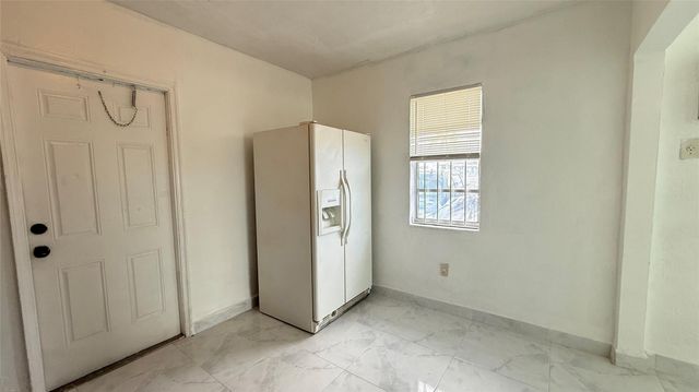 832 NW 10th Street 1, Hallandale Beach, FL 33009