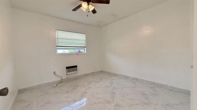 832 NW 10th Street 1, Hallandale Beach, FL 33009