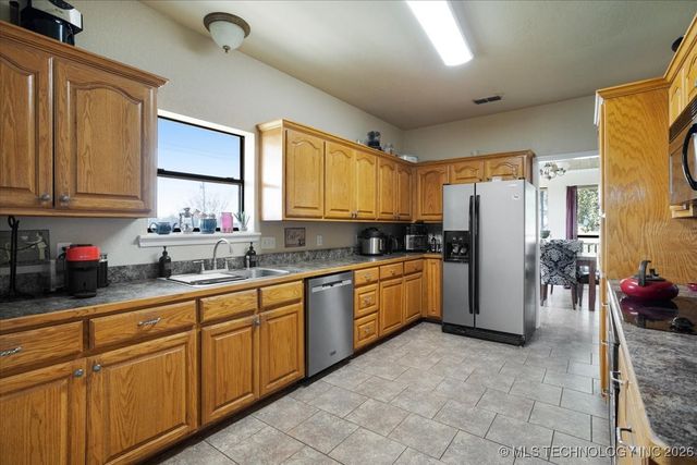 1150 Platter Cutoff, Calera, OK 74730