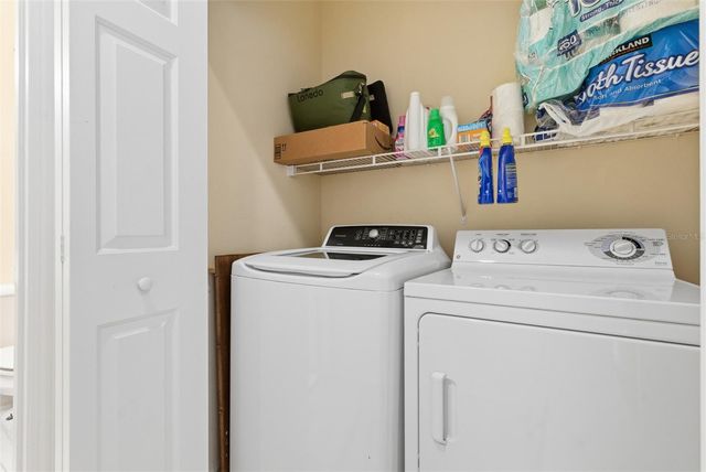 3778 PARKRIDGE CIRCLE 23-201, Sarasota, FL 34243