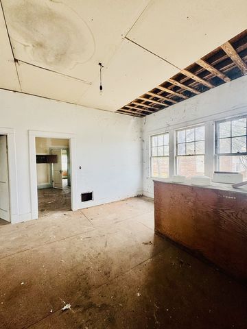 228 Church St, Andalusia, AL 36420