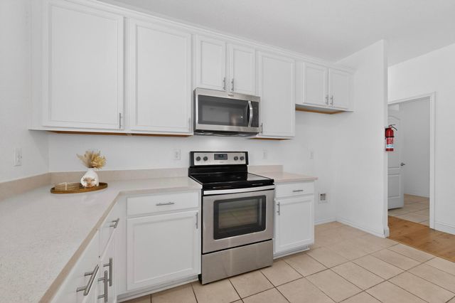 6212 Topsail Drive, Fort Worth, TX 76179