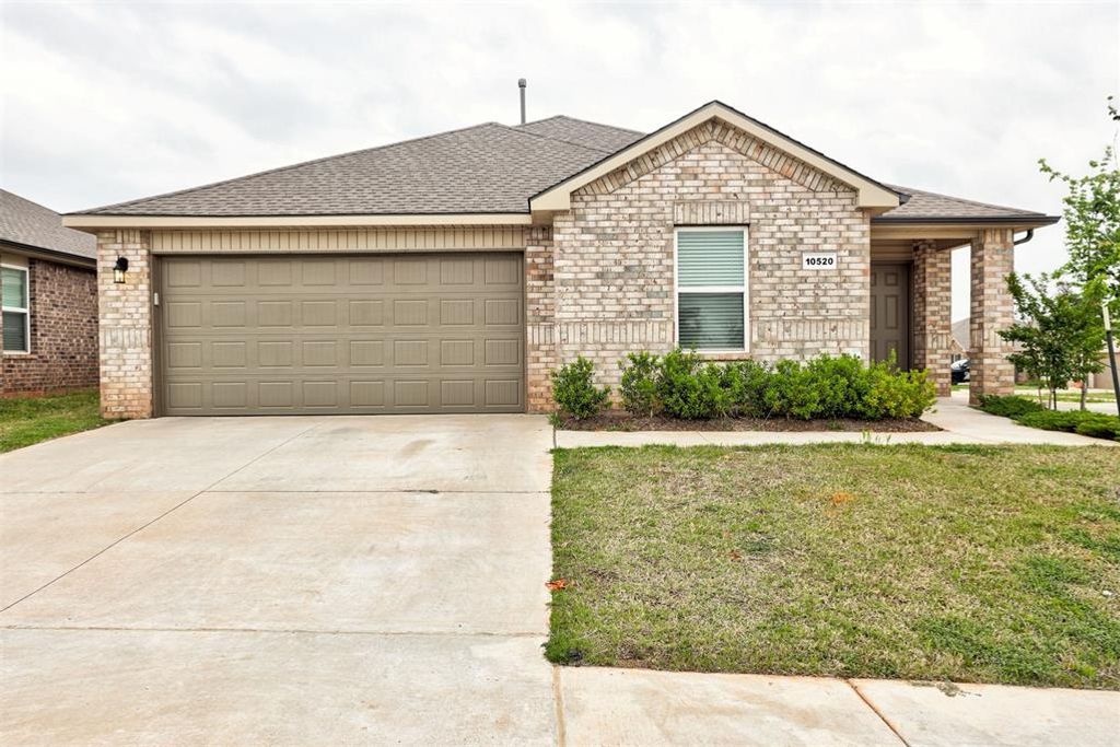 10520 SW 41st Place, Yukon, OK 73099