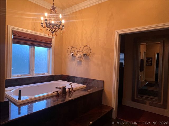 8 Torrey Pines Court, Mcalester, OK 74501